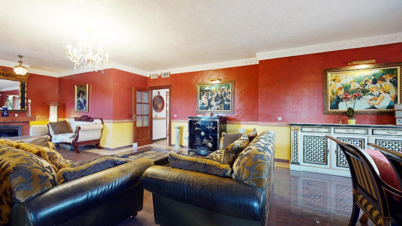 Majestic Villa By The Beach Heated Private Pool & Jacuzzi Benalmádena Exterior foto
