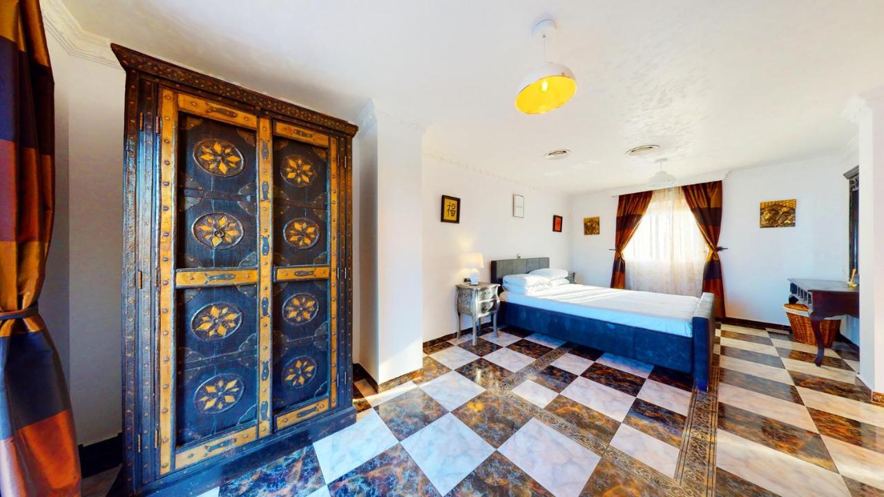 Majestic Villa By The Beach Heated Private Pool & Jacuzzi Benalmádena Exterior foto