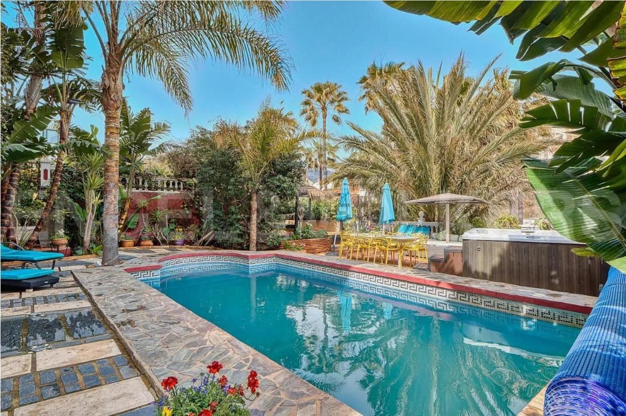 Majestic Villa By The Beach Heated Private Pool & Jacuzzi Benalmádena Exterior foto